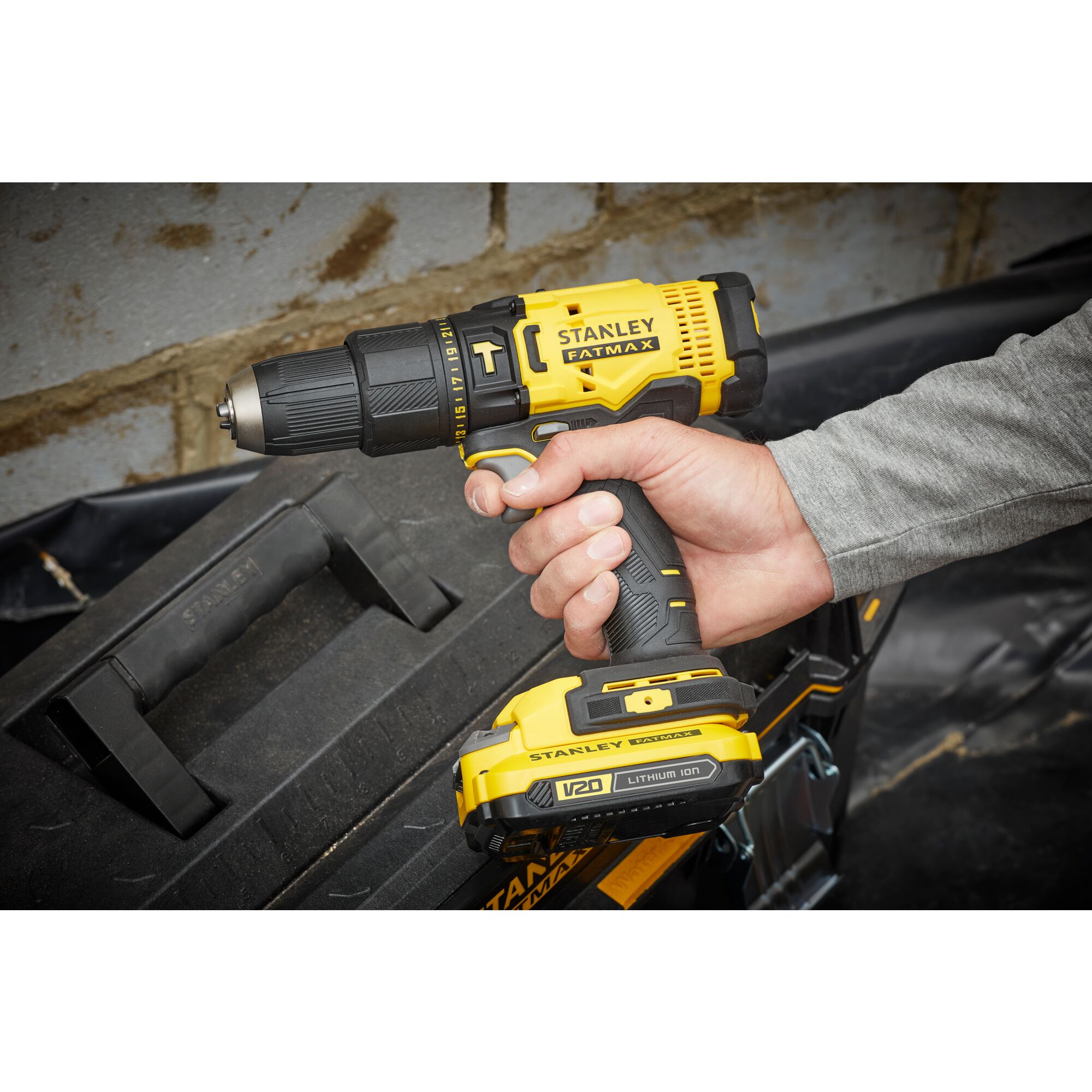 STANLEY FATMAX V20 18V Cordless Hammer Drill Combo Kit STANLEY