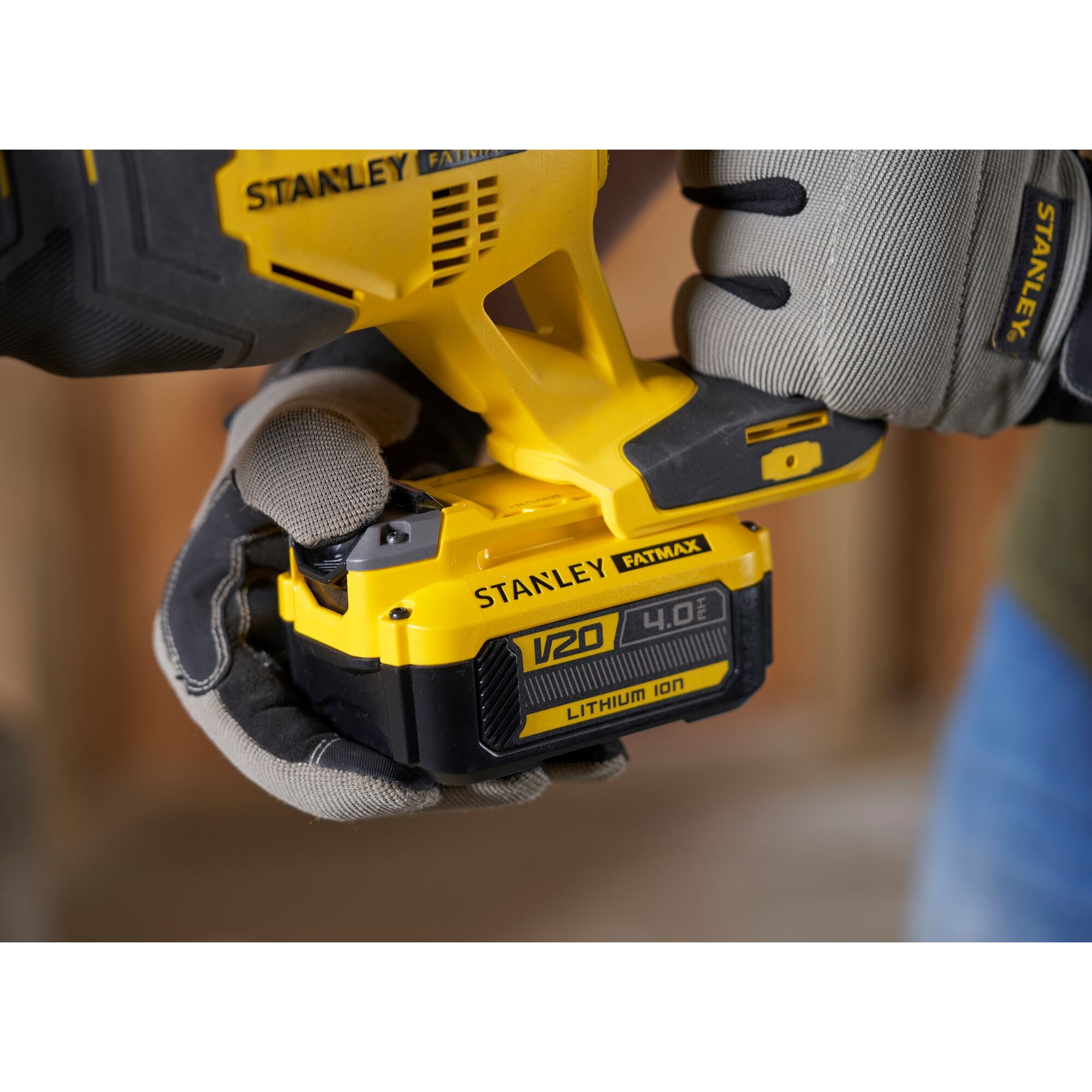 Stanley cordless best sale reciprocating saw